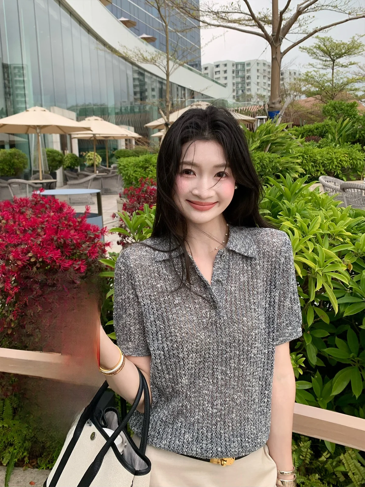 Folelse Korean Style Neck Short Sleeve T-Shirt Textured Hollow out Sequin Knitted Top Women's Loose Fit Cotton Blend
Folelse Korean Style Neck Short Sleeve T-Shirt Textured Hollow out Sequin Knitted Top Women's Loose Fit Cotton Blend