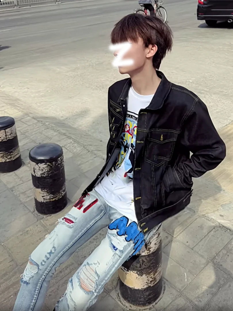 Summer New Sle Men's Slim Fit American Sle Jeans Embroidered Hole Casual Vintage Straight Leg Long Trousers Trendy
Summer New Sle Men's Slim Fit American Sle Jeans Embroidered Hole Casual Vintage Straight Leg Long Trousers Trendy