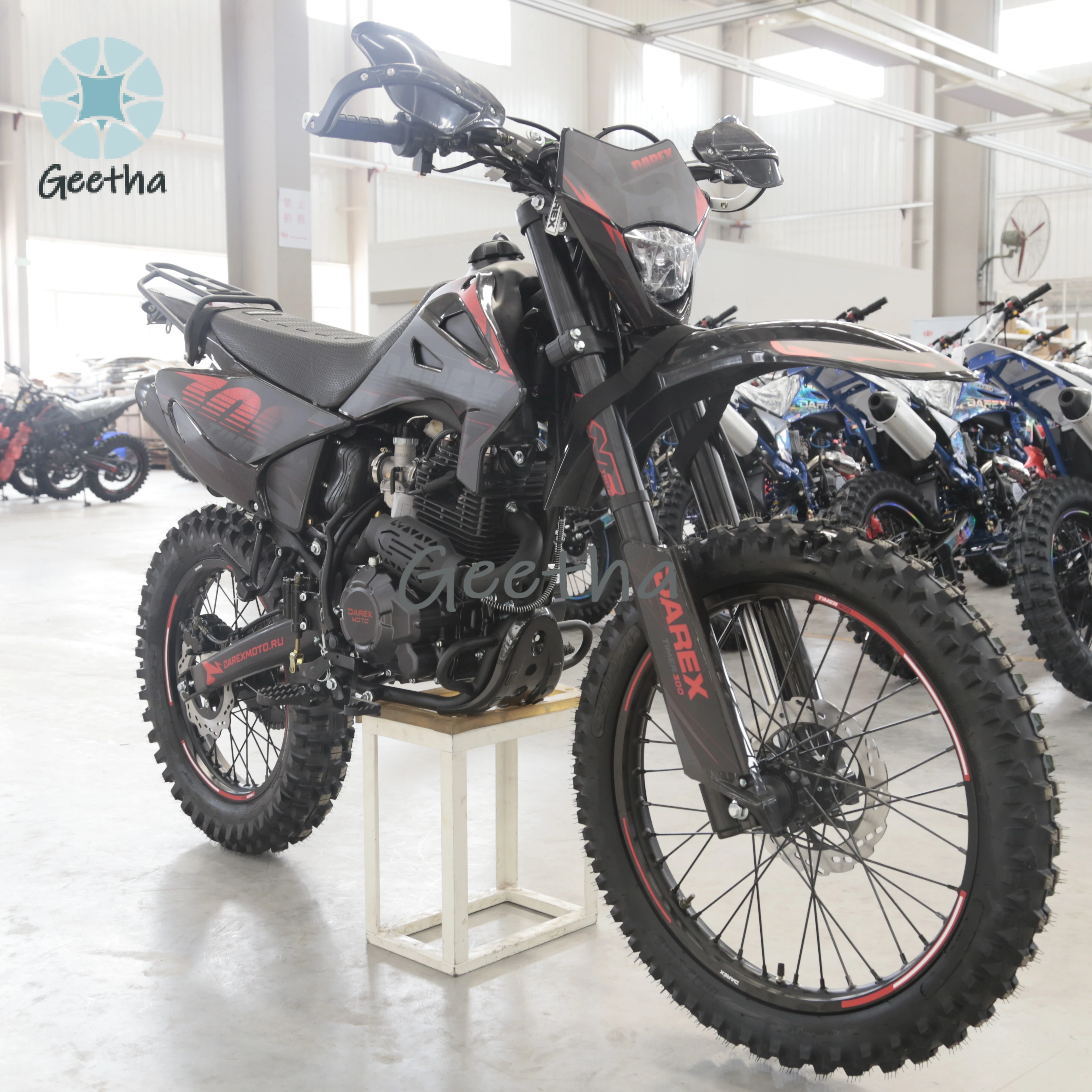 forSpecial Hot Selling 300cc Dirt Bike 4 Stroke Racing CB300F Off-Road Motorcycle Two-Wheel Enduro Bike
forSpecial Hot Selling 300cc Dirt Bike 4 Stroke Racing CB300F Off-Road Motorcycle Two-Wheel Enduro Bike