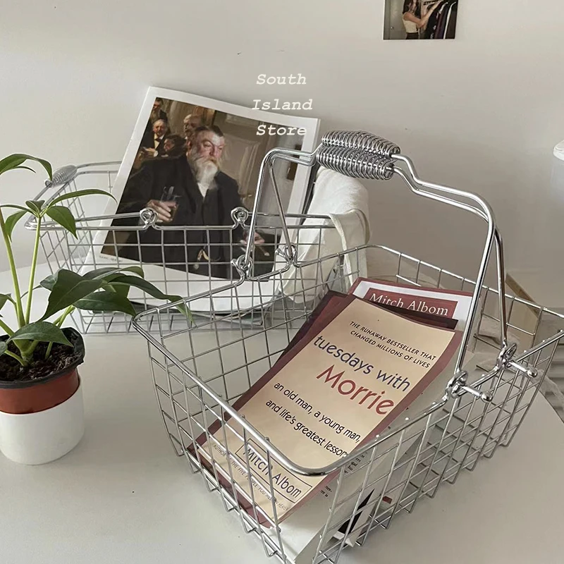 Nordic Iron Storage Basket Rack Hollow Metal Wire Cosmetic Desktop Organizer for Fruit Mini Supermarket Shopping Basket Decor
Nordic Iron Storage Basket Rack Hollow Metal Wire Cosmetic Desktop Organizer for Fruit Mini Supermarket Shopping Basket Decor