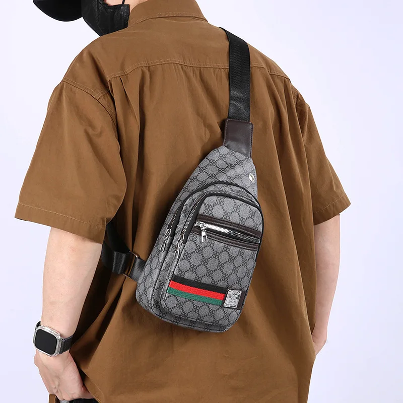 Retro Printed Casual Sling Men's Chest Bag Versatile Travel Business Shoulder Bag Commuter Travel Works Daily Crossbody Bag
Retro Printed Casual Sling Men's Chest Bag Versatile Travel Business Shoulder Bag Commuter Travel Works Daily Crossbody Bag