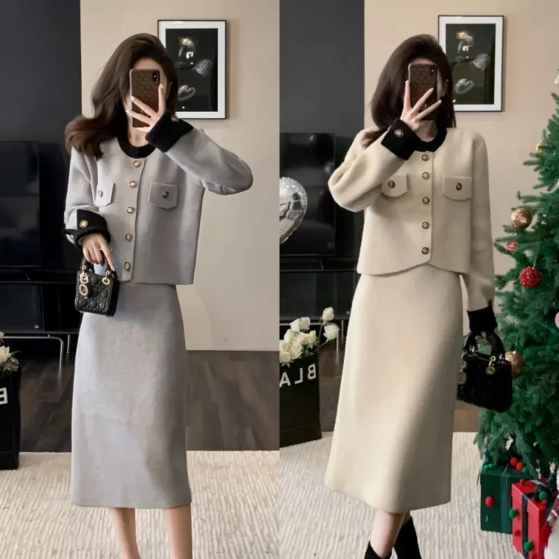 Sweet Hot Girl Suit Women's Autumn O-neck Color Contrast Knitted Coat High Waist Skirt Two-piece Set Fashion Female Clothes
Sweet Hot Girl Suit Women's Autumn O-neck Color Contrast Knitted Coat High Waist Skirt Two-piece Set Fashion Female Clothes
