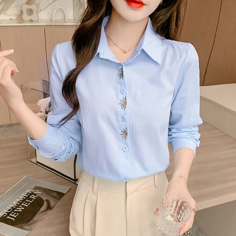 Femme Spring Summer Korean Fashion Button Embroidered Solid Color Polo Collar Women Shirts Temperament Cotton Long Sleeve Top Te
Femme Spring Summer Korean Fashion Button Embroidered Solid Color Polo Collar Women Shirts Temperament Cotton Long Sleeve Top Te