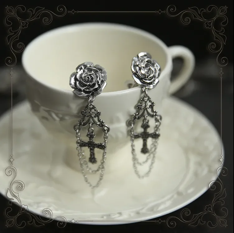 Vintage Fashion Made Old Style Silver Color Rose Skeleton Earrings Earrings Long Tassel Flower Earrings Banquet Jewelry
Vintage Fashion Made Old Style Silver Color Rose Skeleton Earrings Earrings Long Tassel Flower Earrings Banquet Jewelry