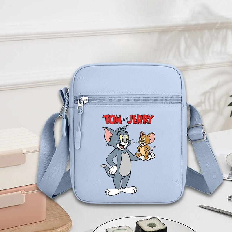 Tom and Jerry Shoulder Bag Fashion Printed Multi-functional Small Bags Fashion Handbags Men's Women's Phone Storage Pouch Gifts
Tom and Jerry Shoulder Bag Fashion Printed Multi-functional Small Bags Fashion Handbags Men's Women's Phone Storage Pouch Gifts