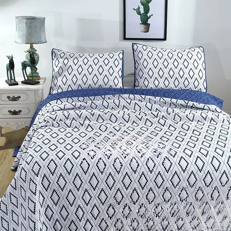 Rhombus Xia Liang quilt air conditioner quilt cotton quilt three-piece set bedding breathable court style
Rhombus Xia Liang quilt air conditioner quilt cotton quilt three-piece set bedding breathable court style
