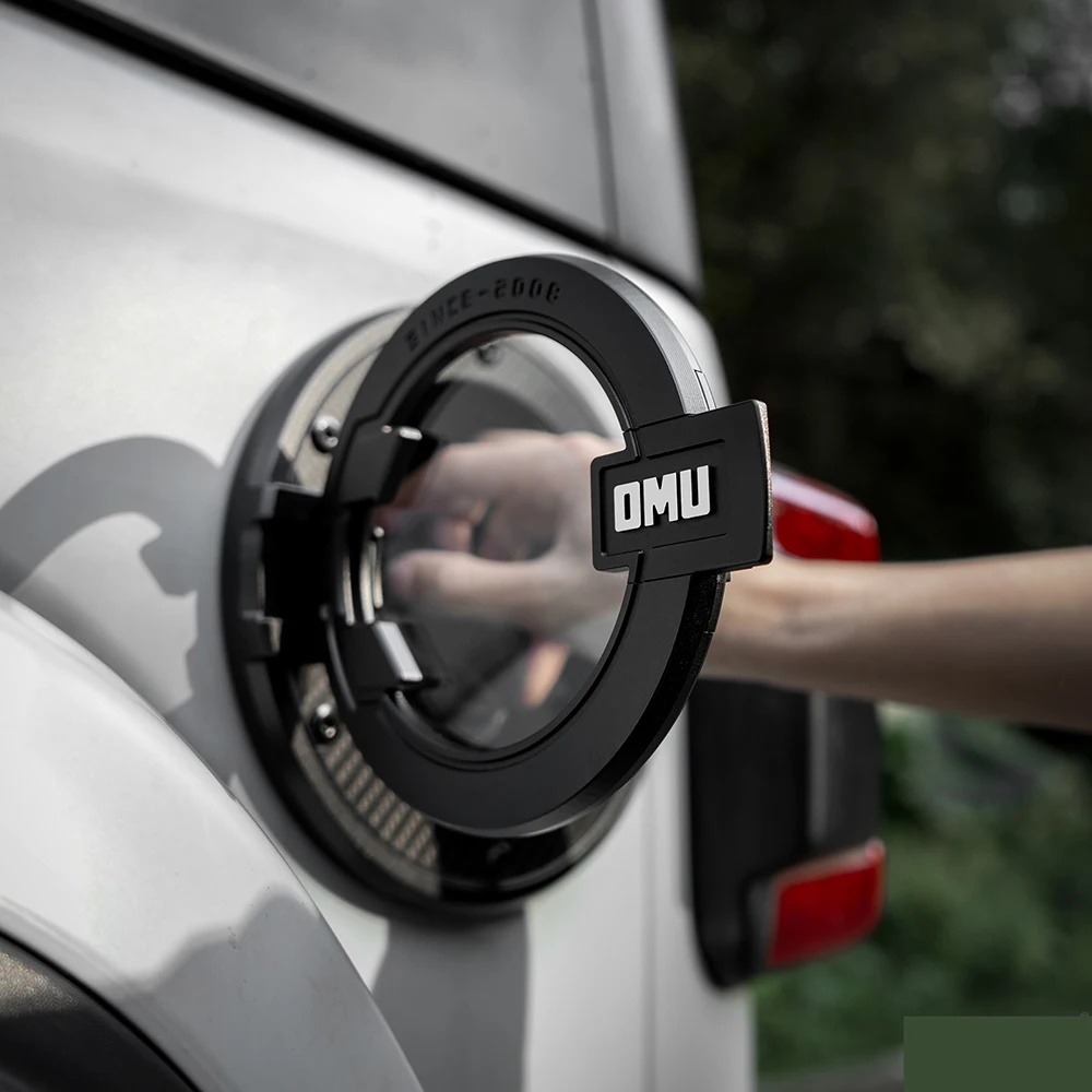 Car Gas Fuel Tank Cap Decoration Cover for Jeep Wrangler JL Exterior Accessories, CNC-machined, Material: Aluminum-Magnesium All
Car Gas Fuel Tank Cap Decoration Cover for Jeep Wrangler JL Exterior Accessories, CNC-machined, Material: Aluminum-Magnesium All