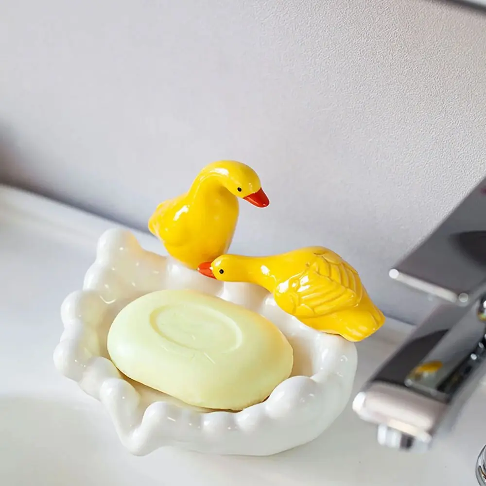 Durable Ins Style Duck Soap Holder High-end Cartoon Soap Tray Ceramic Material Storage Decor Soap Dish Drain Rack Toilet
Durable Ins Style Duck Soap Holder High-end Cartoon Soap Tray Ceramic Material Storage Decor Soap Dish Drain Rack Toilet