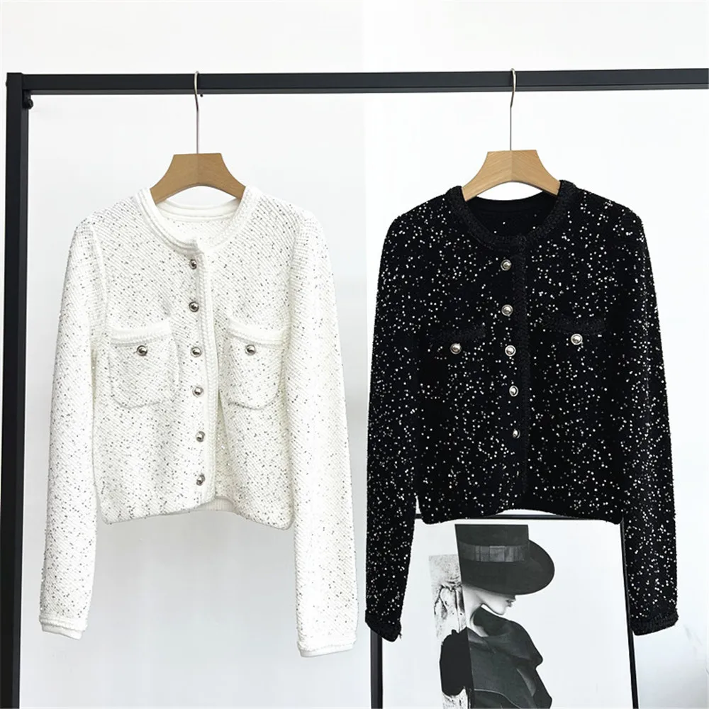 25 осенне-зимний новый женский кардиган с круглым вырезом и длинными рукавами, однобортный тонкий вязаный жакет с карманами и пайетками
25 осенне-зимний новый женский кардиган с круглым вырезом и длинными рукавами, однобортный тонкий вязаный жакет с карманами и пайетками