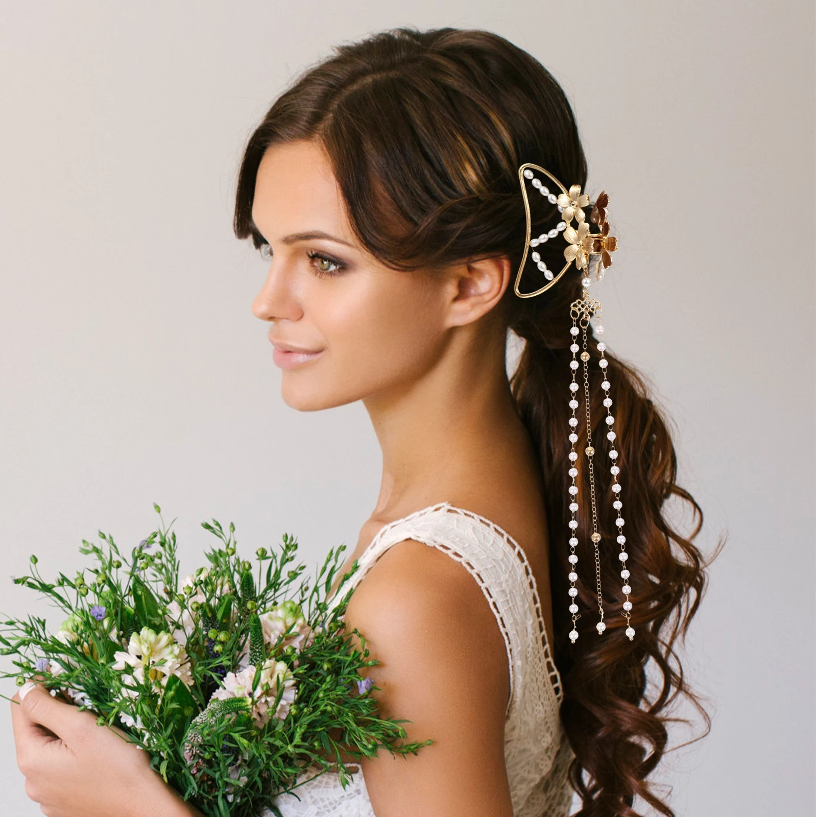 Butterfly shaped Hairpin Women Large Clips Fashionable Zinc Alloy Claw Clamp Hairstyle Accessories Ideal Proms Birthdays
Butterfly shaped Hairpin Women Large Clips Fashionable Zinc Alloy Claw Clamp Hairstyle Accessories Ideal Proms Birthdays