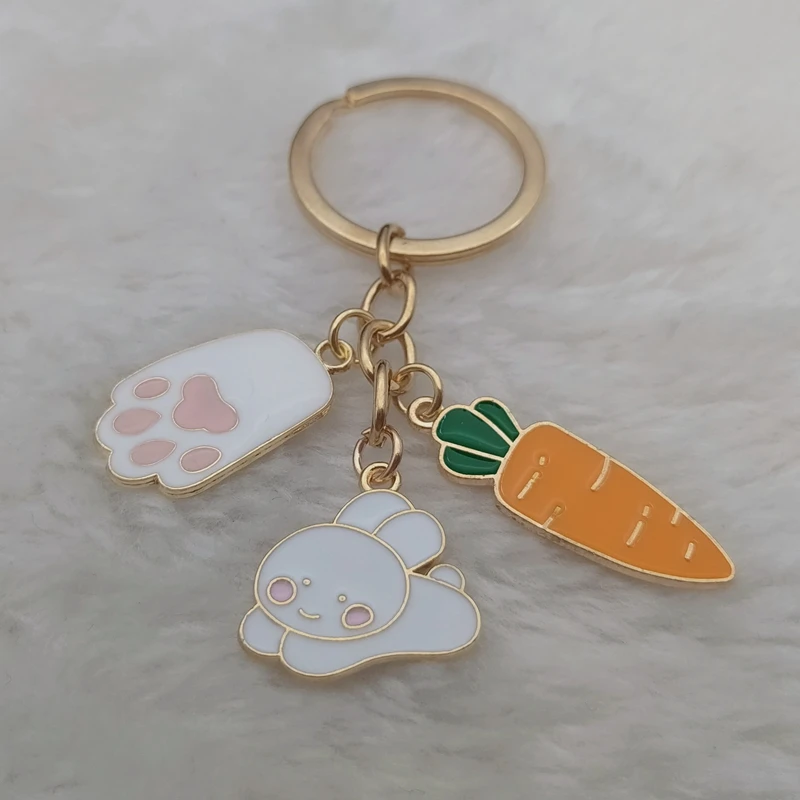 Cute cartoon bunny keychain female girl cute carrot keychain children gift bag anime pendant key chain jewelry gift
Cute cartoon bunny keychain female girl cute carrot keychain children gift bag anime pendant key chain jewelry gift