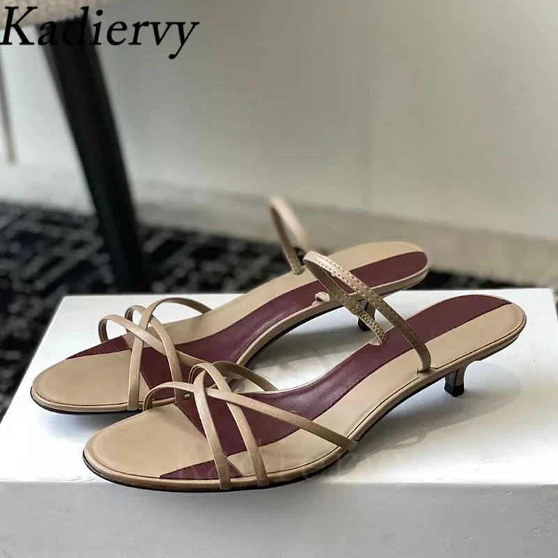 Sexy Kitten Heels Sandals Woman Genuine Leather Cross Strap Summer Shoes Women Low Heels Ankle Strap Sandals For Women
Sexy Kitten Heels Sandals Woman Genuine Leather Cross Strap Summer Shoes Women Low Heels Ankle Strap Sandals For Women