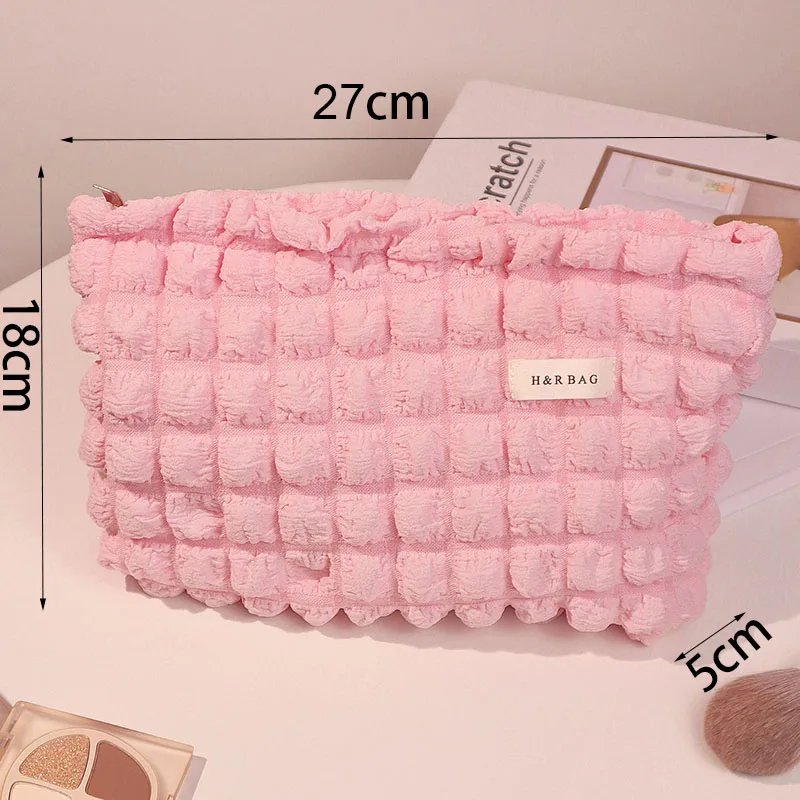 2025 New Korean three-dimensional cloud bubble makeup bag Hold portable toiletry bag large capacity travel skin care makeup bag
2025 New Korean three-dimensional cloud bubble makeup bag Hold portable toiletry bag large capacity travel skin care makeup bag