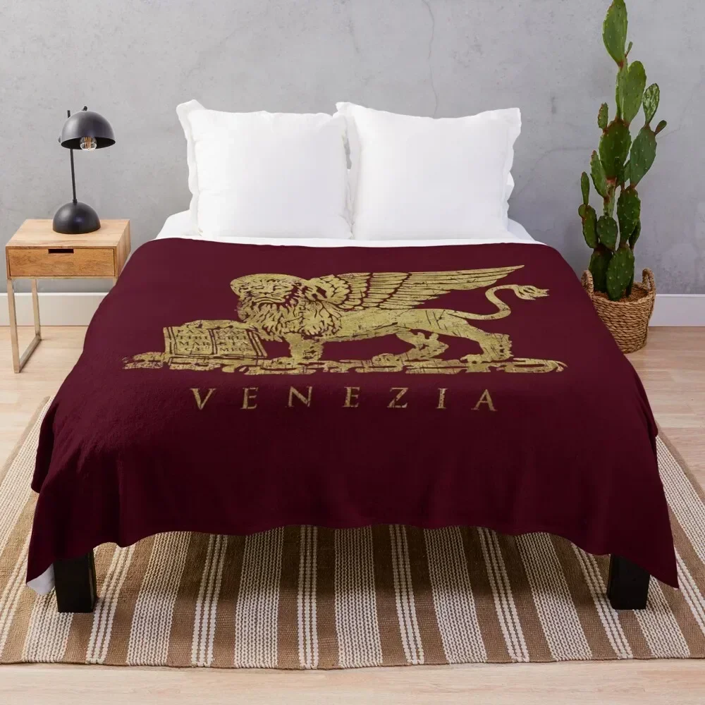 Leone di San Marco of Venezia - Vintage Gold Throw Blanket Soft Breathable Blanket for Night Sleeping
Leone di San Marco of Venezia - Vintage Gold Throw Blanket Soft Breathable Blanket for Night Sleeping