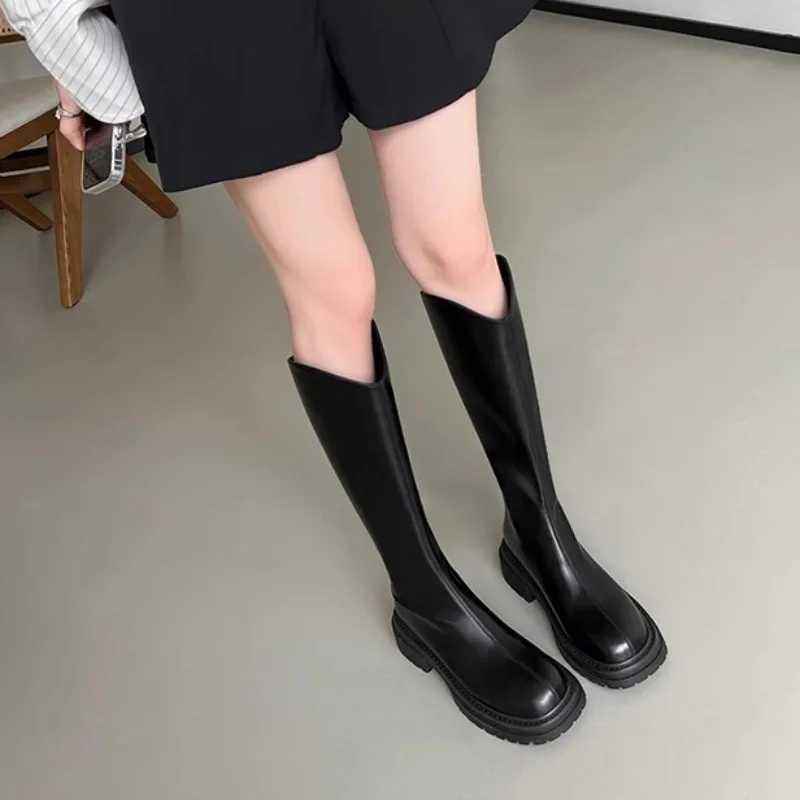Designer Women's Shoes Luxury Round Toe High Boots Spring Non Slip Knight Boots for Women Buckle Fashion Boots Zapatos De Mujer
Designer Women's Shoes Luxury Round Toe High Boots Spring Non Slip Knight Boots for Women Buckle Fashion Boots Zapatos De Mujer