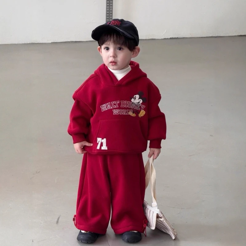 Mickey Kids Hoodie Set, Korean Unisex Pullover & Pants Outfit Thickened Fashion Wear New Arrival
Mickey Kids Hoodie Set, Korean Unisex Pullover & Pants Outfit Thickened Fashion Wear New Arrival