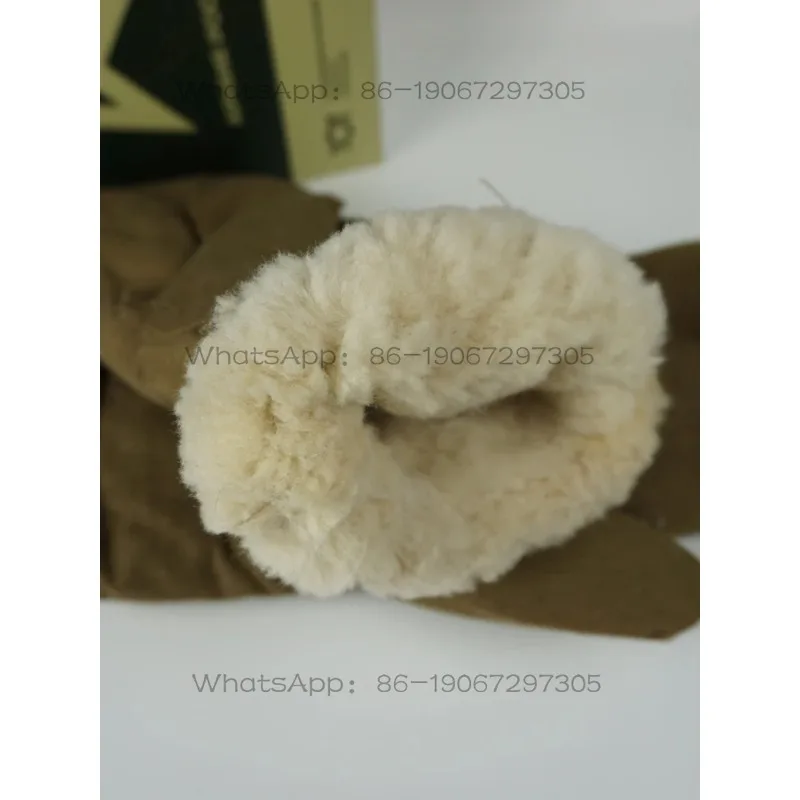 Outdoor Tactical Cotton Gloves with Pure Wool and Fur in One
Outdoor Tactical Cotton Gloves with Pure Wool and Fur in One