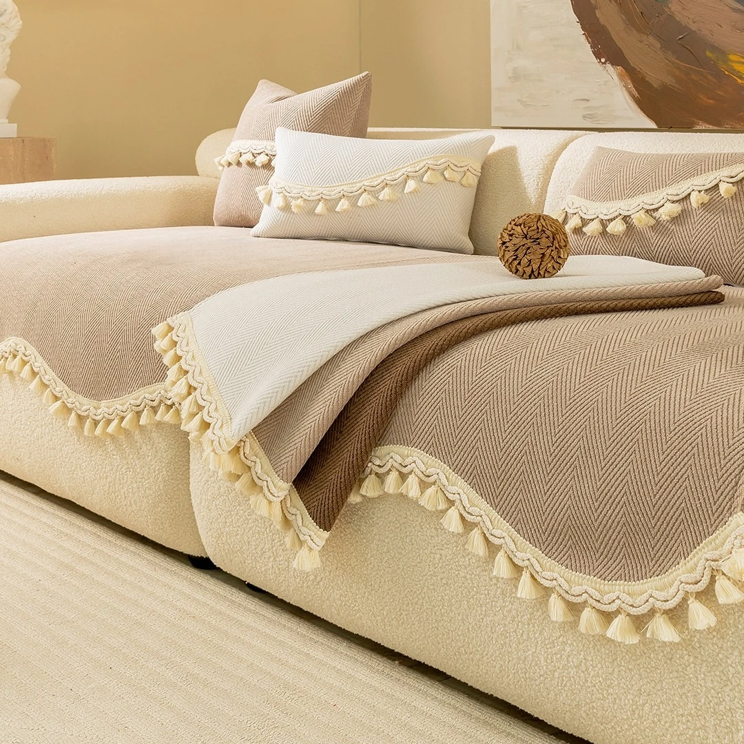 Herribione Chenille Sofa Cover with Elegant Curved Hem & Tassels for Living Room All Seasons Sofa Towel Couch Seat Slipcover
Herribione Chenille Sofa Cover with Elegant Curved Hem & Tassels for Living Room All Seasons Sofa Towel Couch Seat Slipcover