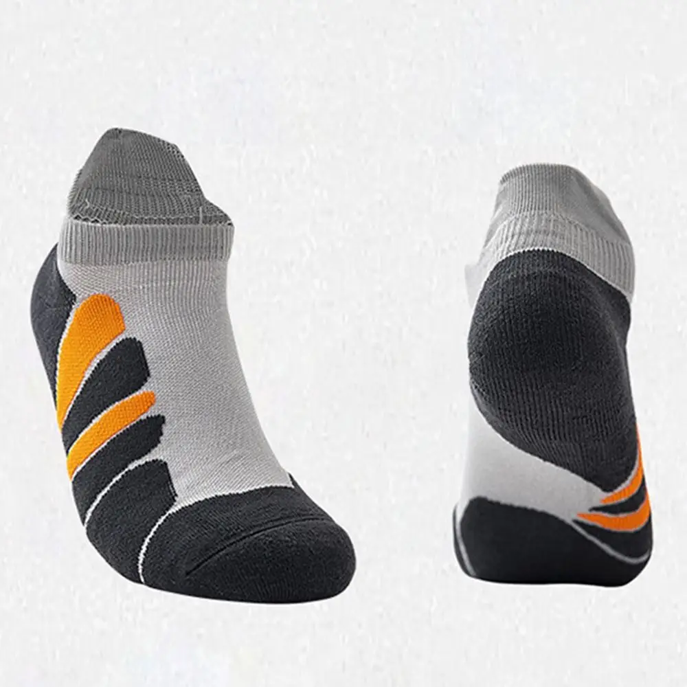 Casual Anti-Bacterial Anti-Slip Stripe Cotton Breathable Men Ankle Socks Thick Towel Bottom Short Tube Socks Sport Socks
Casual Anti-Bacterial Anti-Slip Stripe Cotton Breathable Men Ankle Socks Thick Towel Bottom Short Tube Socks Sport Socks