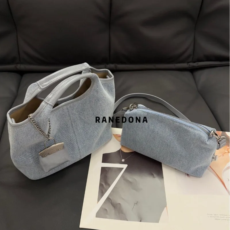 2026 new retro casual commuter bag vegetable basket crossbody small tote bag
2026 new retro casual commuter bag vegetable basket crossbody small tote bag
