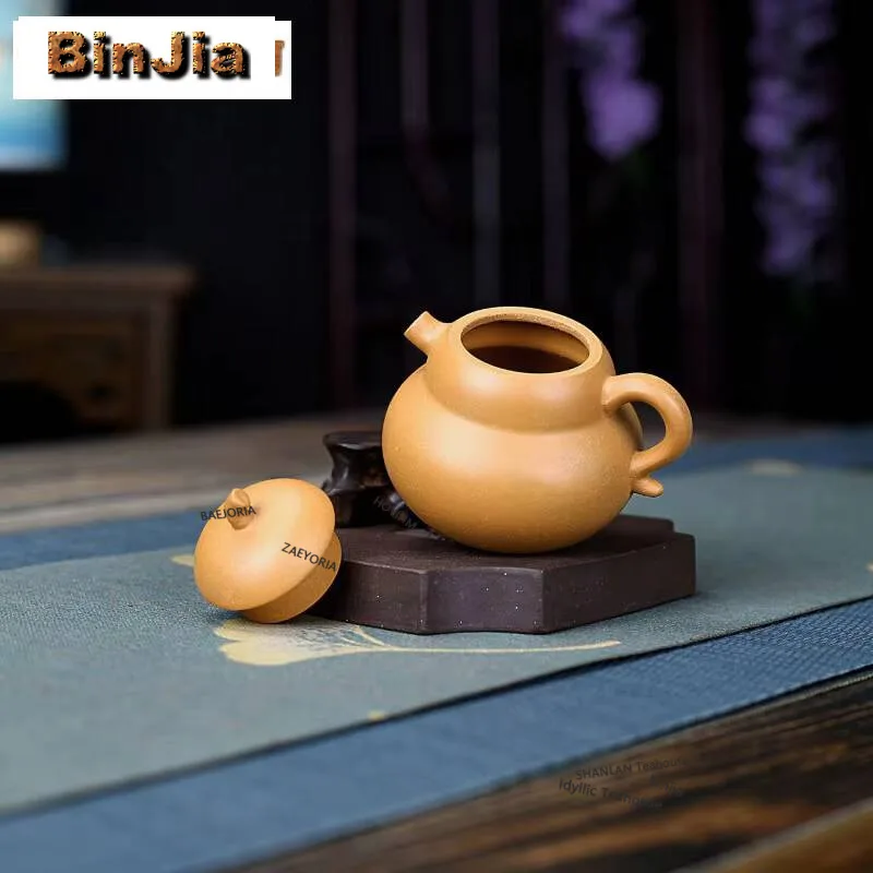 120ml Exquisite Yixing Purple Clay Teapots Handmade Gourd Pot Raw Ore Section Mud Kettle Zisha Tea Set Decoration Accessories
120ml Exquisite Yixing Purple Clay Teapots Handmade Gourd Pot Raw Ore Section Mud Kettle Zisha Tea Set Decoration Accessories