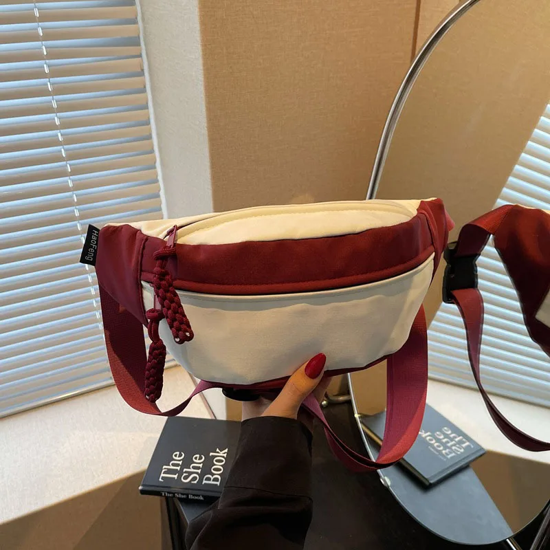 Classic Chest Bag Harajuku Men Women Shoulder Bag Large Capacity Adjustable Shoulder Straps Solid Color Fashion Female Waist Bag
Classic Chest Bag Harajuku Men Women Shoulder Bag Large Capacity Adjustable Shoulder Straps Solid Color Fashion Female Waist Bag