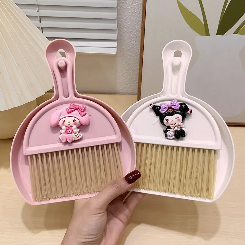 Anime Sanrio Hello Kitt Desktop Broom Two Piece Set Small Broom Good Looks Fashion Cartoon Hot Selling Cute Wholesale Simple New
Anime Sanrio Hello Kitt Desktop Broom Two Piece Set Small Broom Good Looks Fashion Cartoon Hot Selling Cute Wholesale Simple New