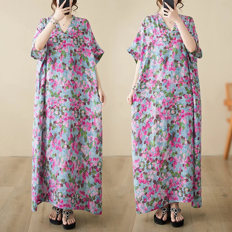 Summer Long V-neck Cotton Lin Loose Women's Dress Retro Beach Style Loose Artistic Large Size Beach Skirt Meat Concealing Robe
Summer Long V-neck Cotton Lin Loose Women's Dress Retro Beach Style Loose Artistic Large Size Beach Skirt Meat Concealing Robe