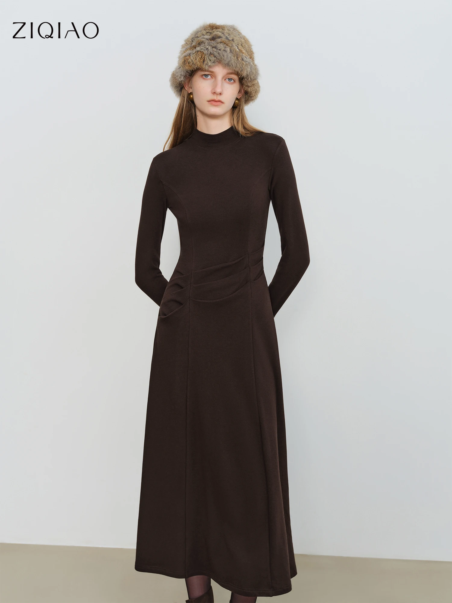 ZIQIAO Autumn Winter 2025 Women's Waist-Defined Maxi Dress - Classic Black Timeless Silhouette Flattering Fit Office Elegant
ZIQIAO Autumn Winter 2025 Women's Waist-Defined Maxi Dress - Classic Black Timeless Silhouette Flattering Fit Office Elegant