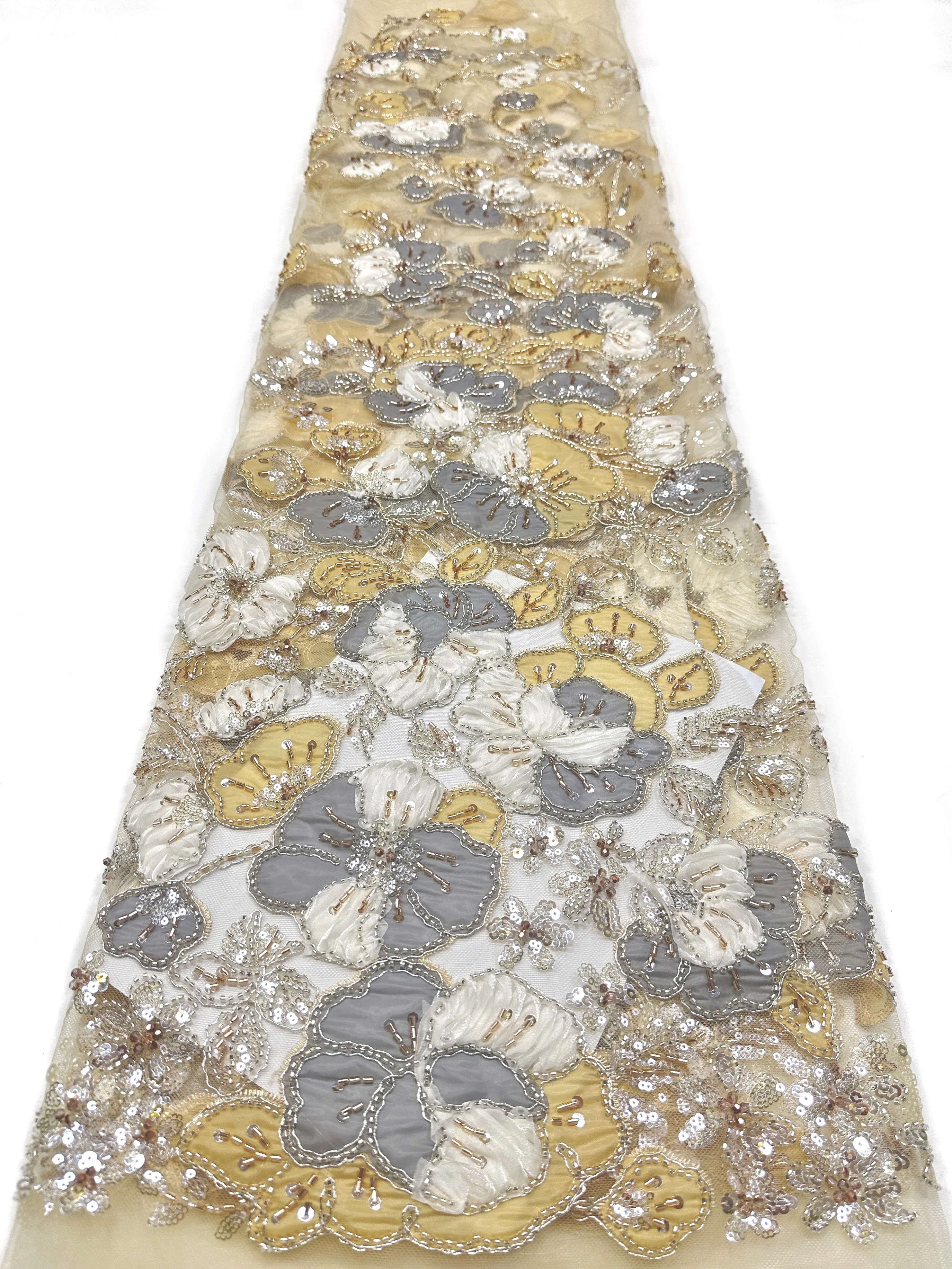 New Gold Color Latest Africa Embroidered Tulle Net Fabric Luxury Beads High Quality Luxury Sequins Evening Party Dress Sewing
New Gold Color Latest Africa Embroidered Tulle Net Fabric Luxury Beads High Quality Luxury Sequins Evening Party Dress Sewing