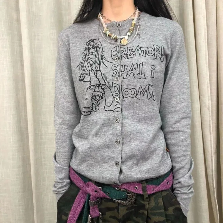 Japanese Y2k Anime Print Cardigans Vintage Harajuku Knitted Outerwears Korean Style Grey Knitwear American Retro 2000s
Japanese Y2k Anime Print Cardigans Vintage Harajuku Knitted Outerwears Korean Style Grey Knitwear American Retro 2000s