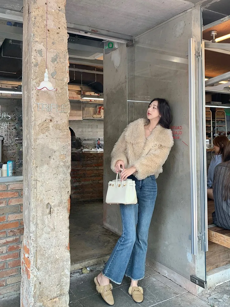 High Waist Bell Bottom Slimming Pants Versatile Casual Style Bootcut Jeans for Women High Elasticity All Season Wear
High Waist Bell Bottom Slimming Pants Versatile Casual Style Bootcut Jeans for Women High Elasticity All Season Wear