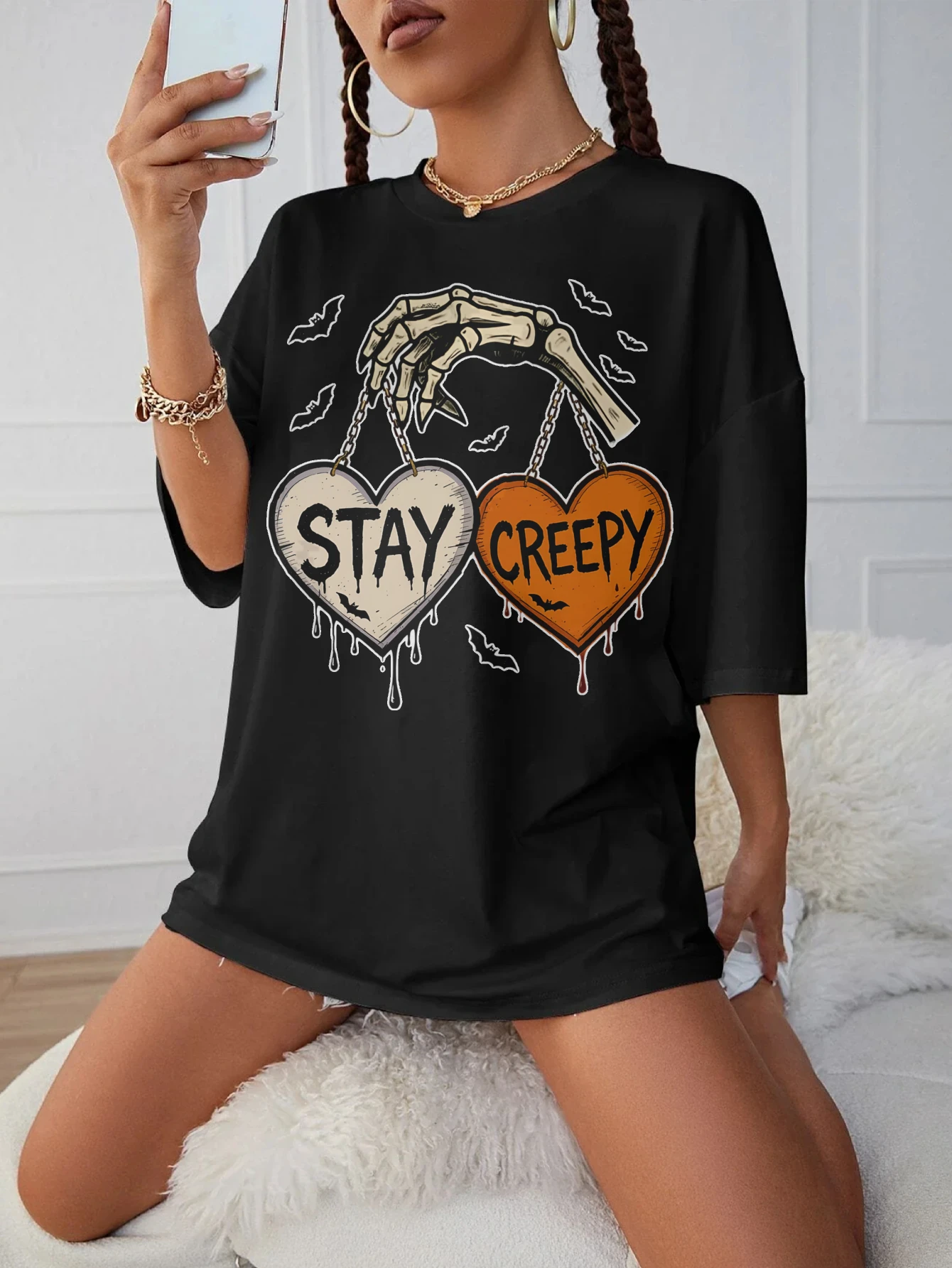 Stay Creepy Ретро капающее сердце Хэллоуин клипса модная черная футболка для беременных с круглым вырезом свободная для позднего беременности и зимы
Stay Creepy Ретро капающее сердце Хэллоуин клипса модная черная футболка для беременных с круглым вырезом свободная для позднего беременности и зимы