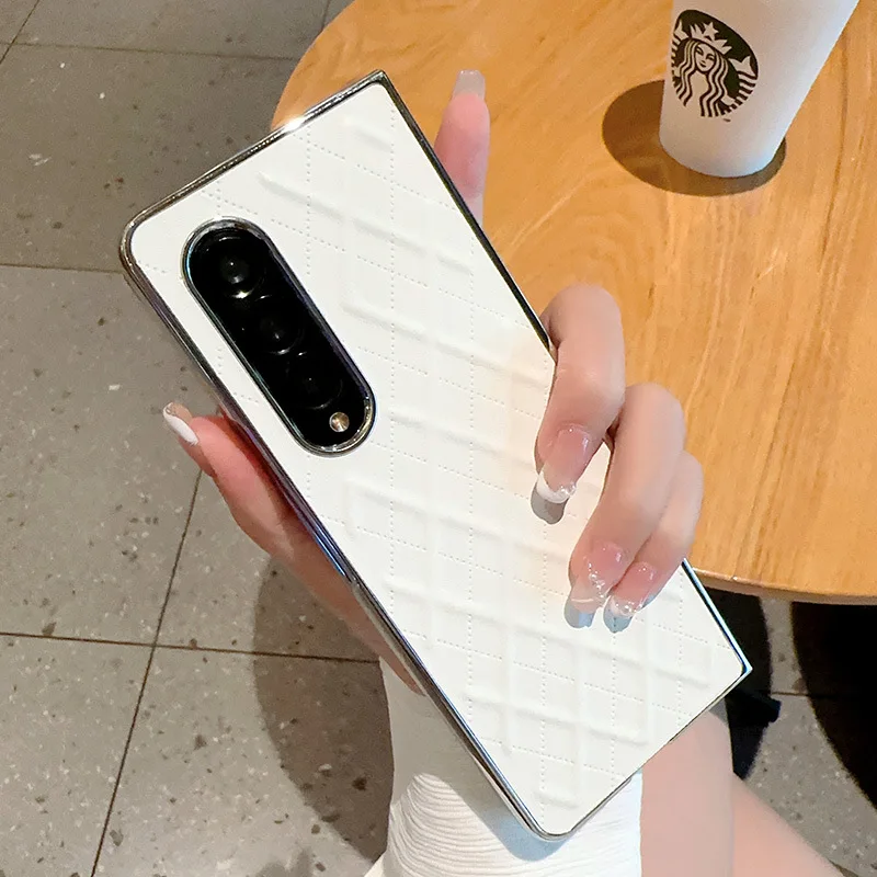 Высококачественный гальванический чехол для телефона, совместимый с Samsung galaxyzfold4 W23, кожаный защитный чехол со складным экраном и ромбовидным узором 
Высококачественный гальванический чехол для телефона, совместимый с Samsung galaxyzfold4 W23, кожаный защитный чехол со складным экраном и ромбовидным узором