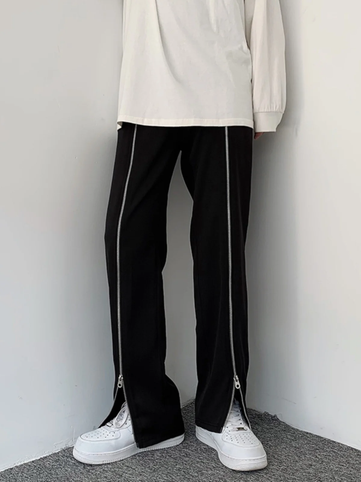 American Vibe Men's Spring Autumn High Waist Wide Leg Zipper Casual Pants Loose Straight Tube Faionable Streetwear
American Vibe Men's Spring Autumn High Waist Wide Leg Zipper Casual Pants Loose Straight Tube Faionable Streetwear