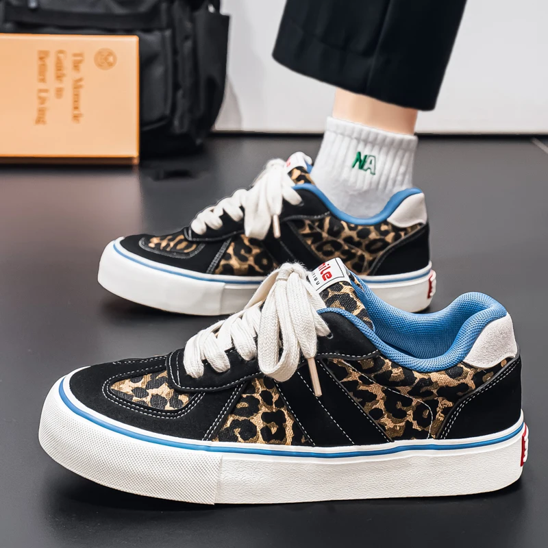 2026 Spring Thick soled New Trendy Casual Low cut Niche Bread Quality Comfortable and Versatile Men's Shoes Board Shoes
2026 Spring Thick soled New Trendy Casual Low cut Niche Bread Quality Comfortable and Versatile Men's Shoes Board Shoes