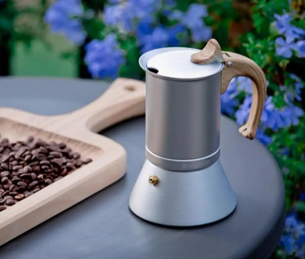 Master Craft Moka Pot Food Grade Aluminum Coffee Maker Covered Bottom Coffee Pot Induction Cooker Heating Holiday Gift Must-Have 
Master Craft Moka Pot Food Grade Aluminum Coffee Maker Covered Bottom Coffee Pot Induction Cooker Heating Holiday Gift Must-Have