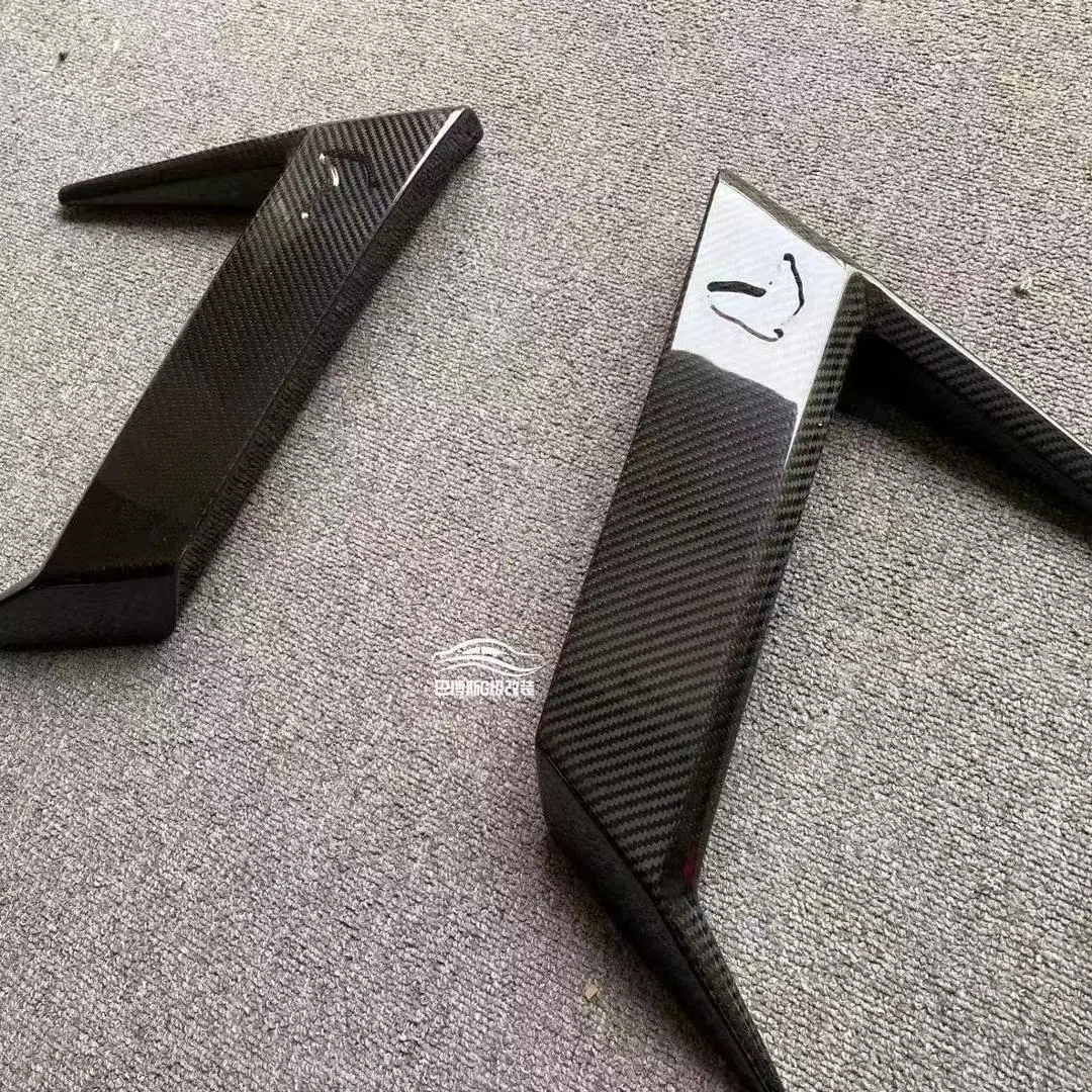 Suitable for GW464 Mercedes G350G500G550 Shark Wind Knife carbon fiber G63Topcar wheel arch air outlet
Suitable for GW464 Mercedes G350G500G550 Shark Wind Knife carbon fiber G63Topcar wheel arch air outlet