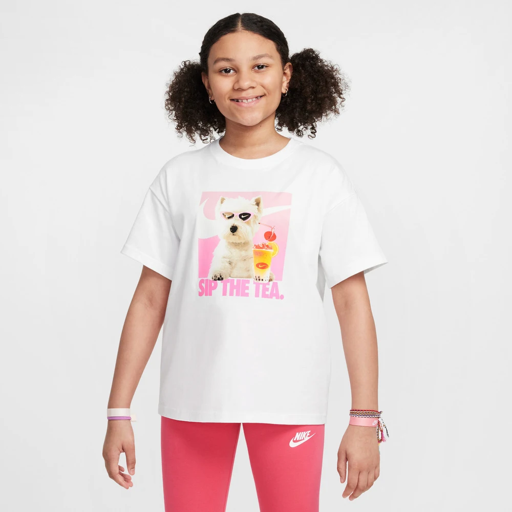 NIKE Kids' Sports and Leisure Short sleeved T-shirt HQ2337-100
NIKE Kids' Sports and Leisure Short sleeved T-shirt HQ2337-100
