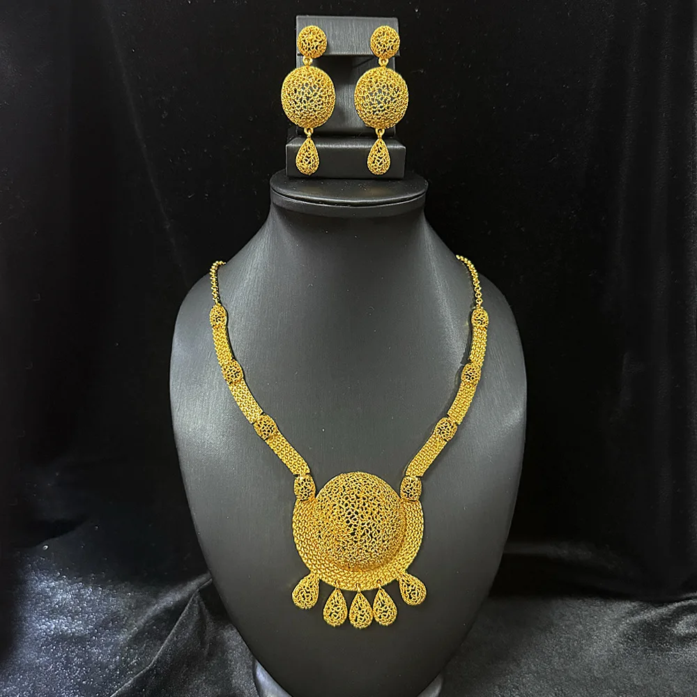 Fashion Dubai United States 24K Gold Plated Customized Necklace Earrings for Couples' Wedding Christmas Gift Jewelry Set DD10959
Fashion Dubai United States 24K Gold Plated Customized Necklace Earrings for Couples' Wedding Christmas Gift Jewelry Set DD10959