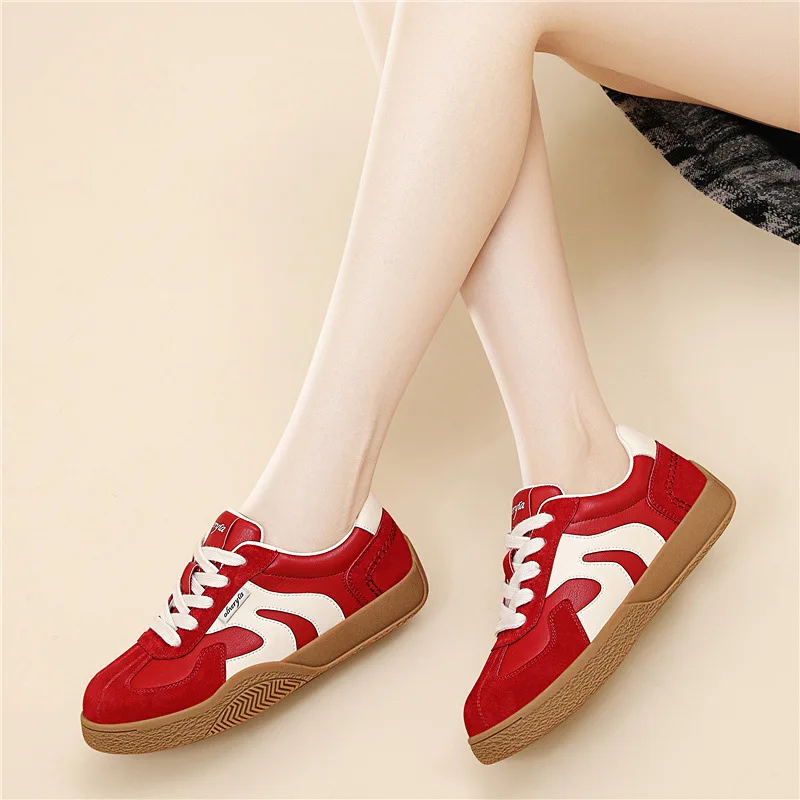 Women's Red Color Block German Training Sneakers Lace-Up 3-5CM Platform Microfiber Breathable Casual Spring Shoes
Women's Red Color Block German Training Sneakers Lace-Up 3-5CM Platform Microfiber Breathable Casual Spring Shoes