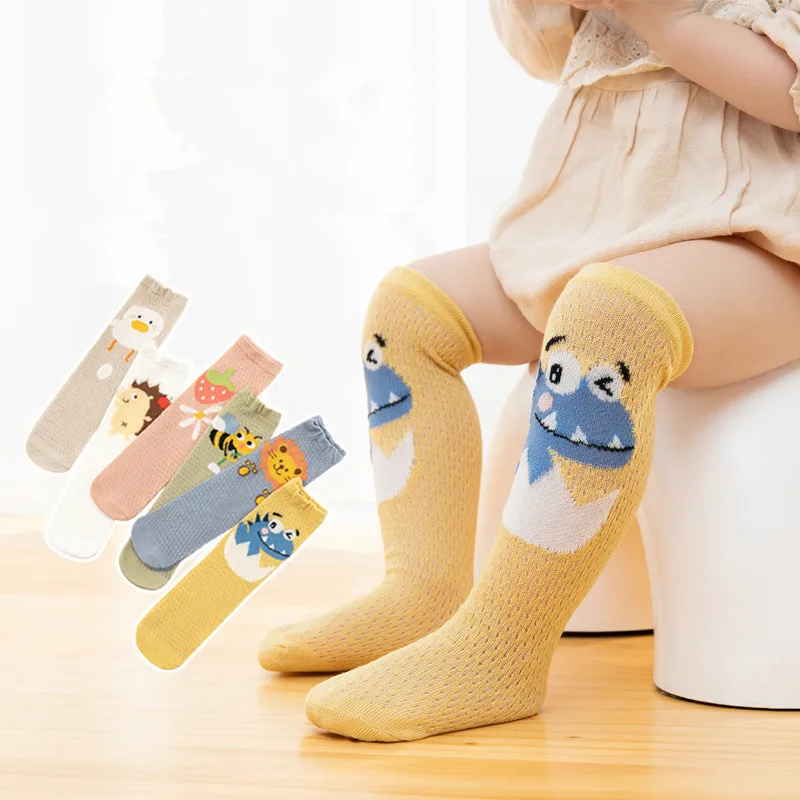 1Pair Spring and summer thin mesh baby mid-tube socks infant children's socks without heel cartoon anti-mosquito socks
1Pair Spring and summer thin mesh baby mid-tube socks infant children's socks without heel cartoon anti-mosquito socks