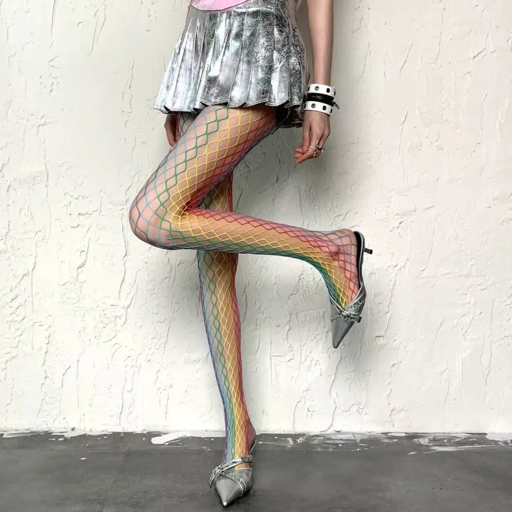 Панк-колготки Y2K в стиле рэйнбоу с сетчатым узором, яркие, ажурные, эластичные, в стиле Hot Girl, прозрачные, для вечеринок
Панк-колготки Y2K в стиле рэйнбоу с сетчатым узором, яркие, ажурные, эластичные, в стиле Hot Girl, прозрачные, для вечеринок