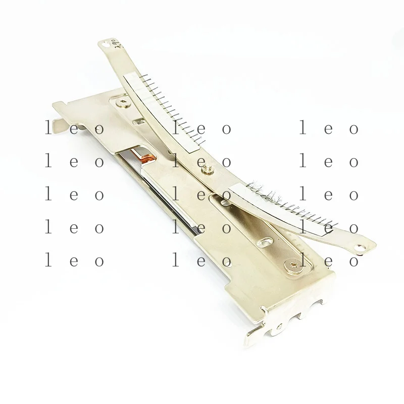 Термоголовка для принтера этикеток TSC TTP 244CE, TTP 345C, TTP 343C
Термоголовка для принтера этикеток TSC TTP 244CE, TTP 345C, TTP 343C