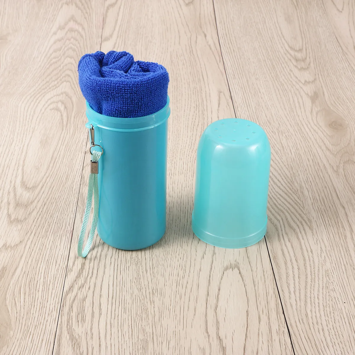 Дорожный футляр для зубной щетки Indigo: Портативный компактный пластиковый контейнер для хранения и гигиены
Дорожный футляр для зубной щетки Indigo: Портативный компактный пластиковый контейнер для хранения и гигиены