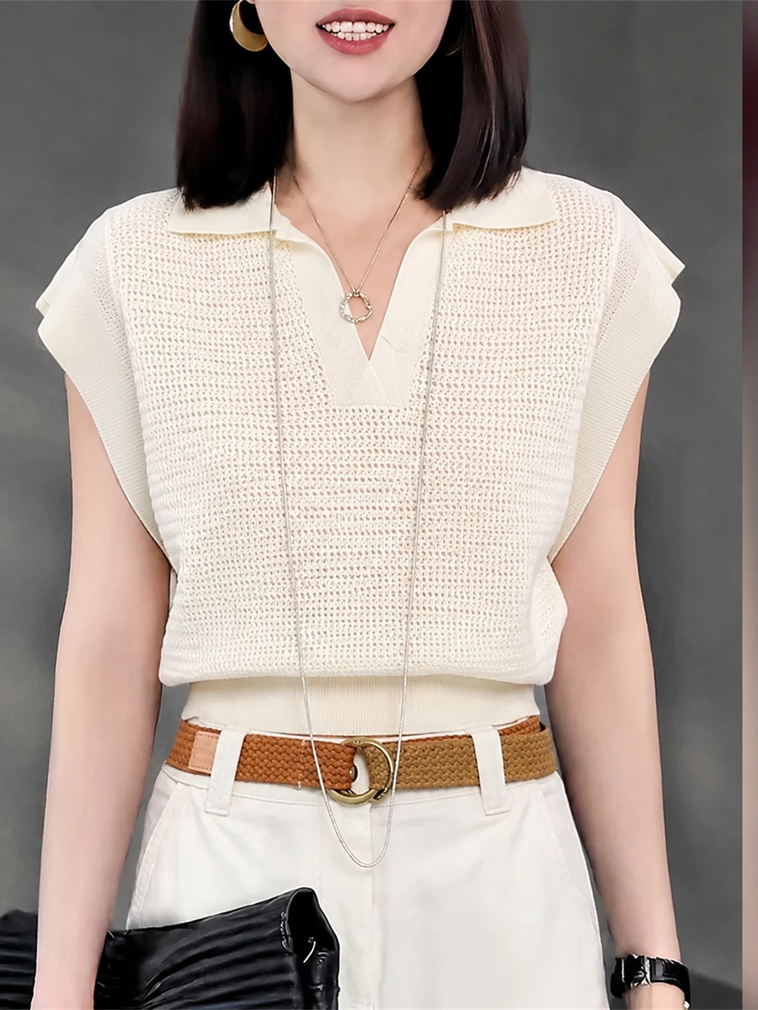 Chic Casual Neck Color Knitted Top Summer Commute Simple Head over Shirt Korean Style Straight Cut Short Sleeve
Chic Casual Neck Color Knitted Top Summer Commute Simple Head over Shirt Korean Style Straight Cut Short Sleeve