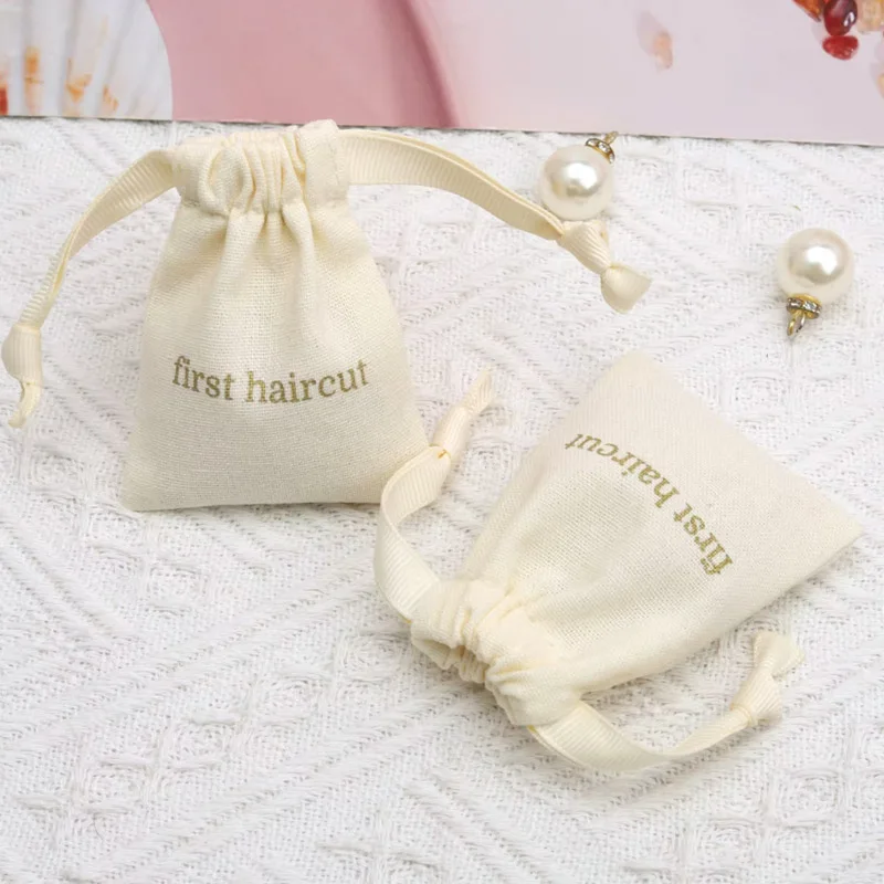 Natural Small Cotton Ribbon Gift Bags Birthday Wedding Party Candy Favor Dust Sack Makeup Jewelry Logo Pouch 
Natural Small Cotton Ribbon Gift Bags Birthday Wedding Party Candy Favor Dust Sack Makeup Jewelry Logo Pouch