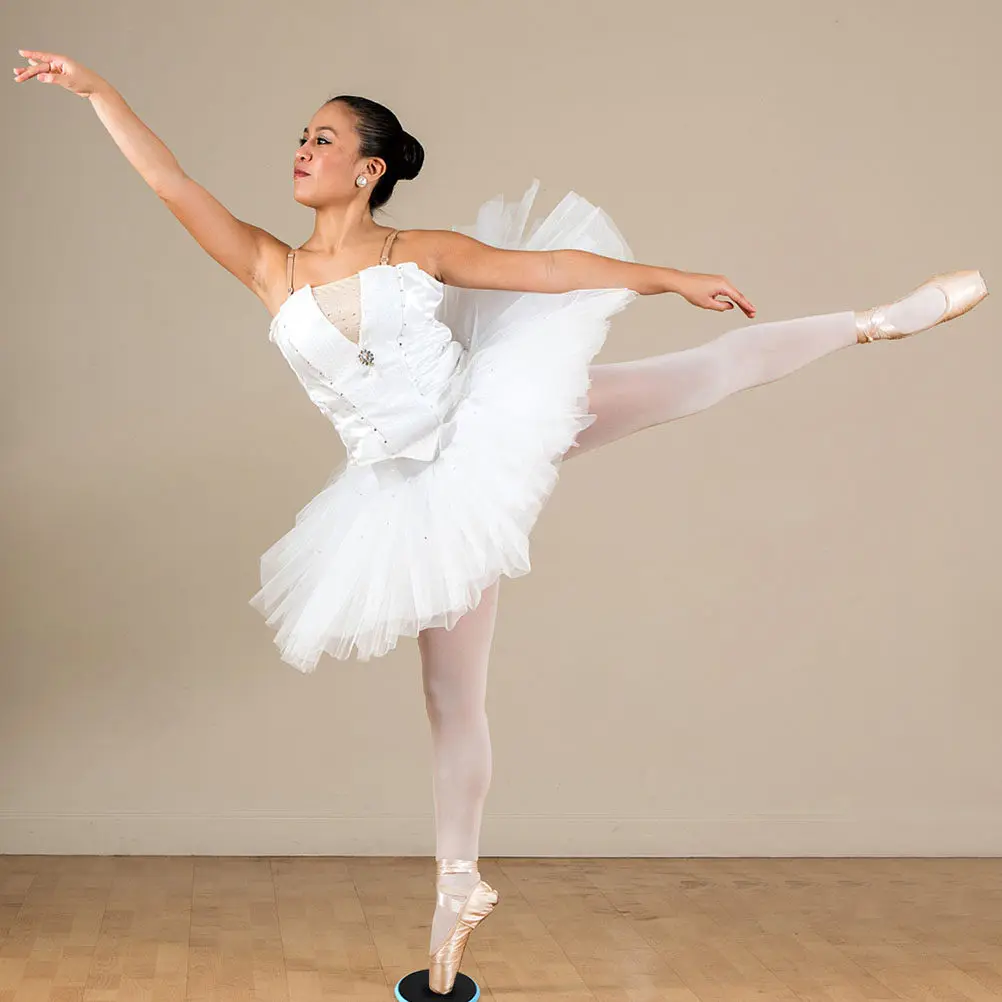 Ballet Turn Practice Board Environmental Friendly Sturdy Nylon Turning Disc for Balance Circles Posture Alignment
Ballet Turn Practice Board Environmental Friendly Sturdy Nylon Turning Disc for Balance Circles Posture Alignment