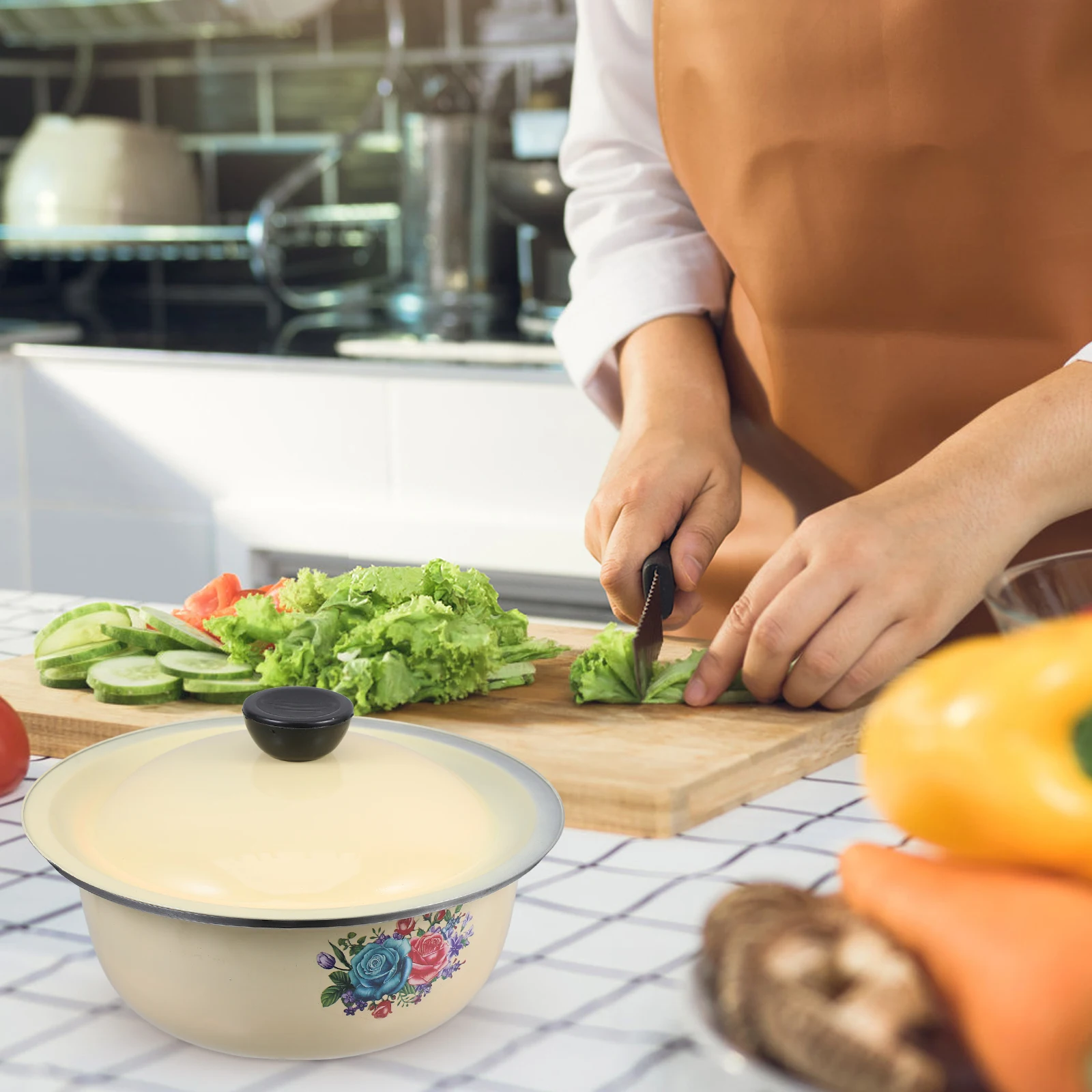 Enamel Basin Chinese Traditional Fruit Bowls with Lids Washing Salad Mixing Vintage 
Enamel Basin Chinese Traditional Fruit Bowls with Lids Washing Salad Mixing Vintage