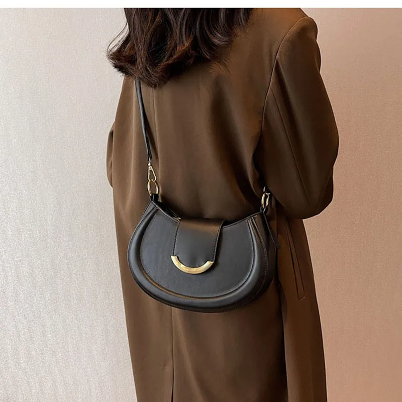 New Fashionable High-end Moon-shaped Crossbody Bags Showing Luxury Women's Single Shoulder Bag Elegant lady Handbags bolso mujer
New Fashionable High-end Moon-shaped Crossbody Bags Showing Luxury Women's Single Shoulder Bag Elegant lady Handbags bolso mujer